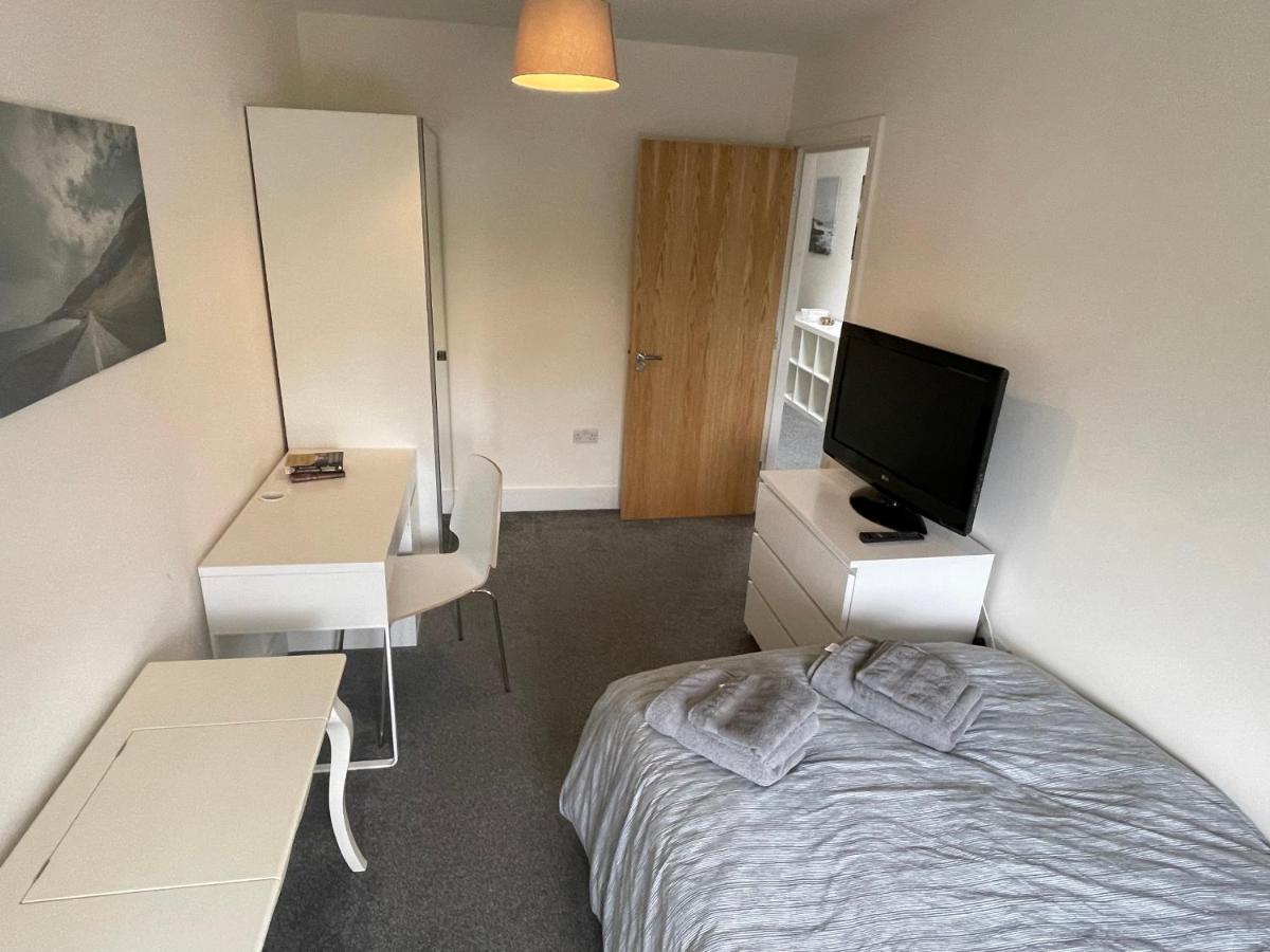 2 Bedroom 2 Bathroom Apartment 8 Including Free Parking Bromley Esterno foto